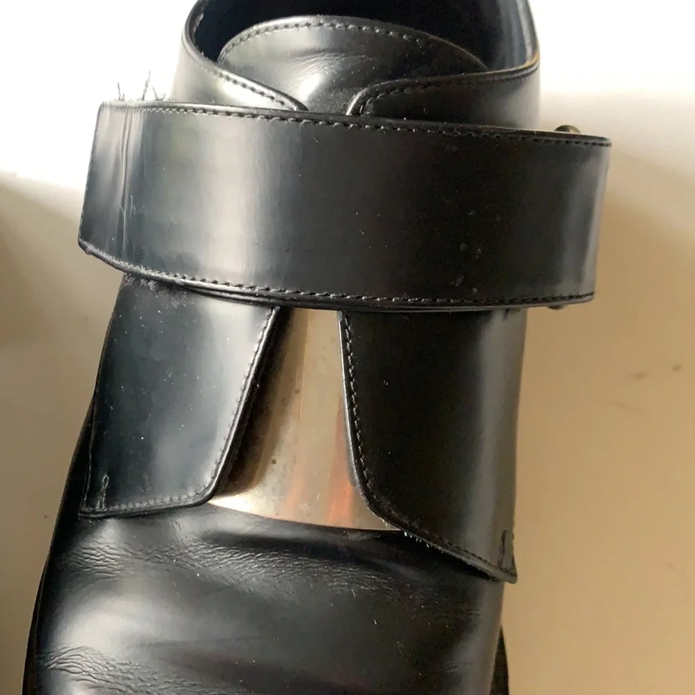 Vince leather shoes